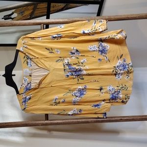 St John's Bay Yellow Floral Top Size Small